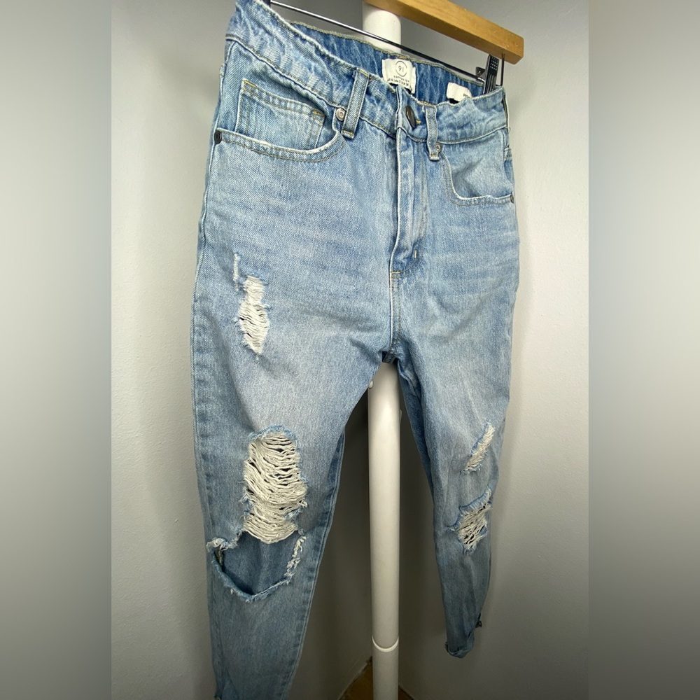 Cotton On Women’s Ripped Jeans Size 2 - Picture 2 of 11